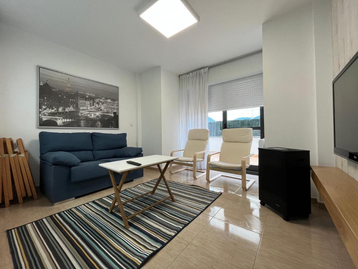 Apartamento Con Terraza,2 Min De La Playa, Арес Экстерьер фото